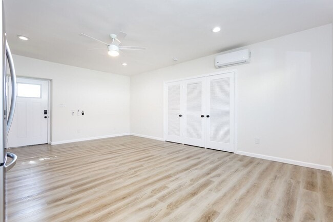 Foto del edificio - 4138 Middlesex Dr