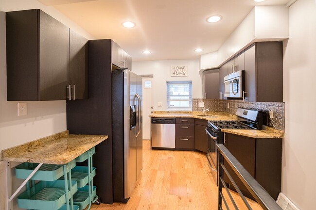 Photo - Contemporary Three Bedroom Home in Point Breeze