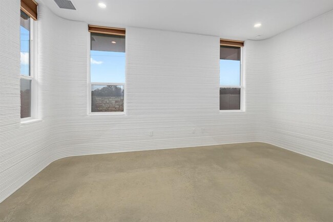 Building Photo - 228 Painted Sunset Dr