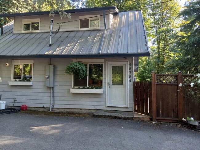 Foto del edificio - 28384 SE Broadleaf Rd