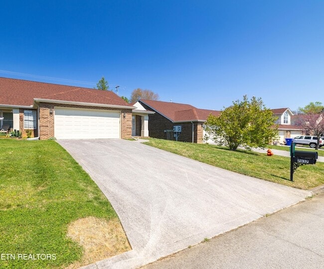 Photo - 7037 Wakan Ln House