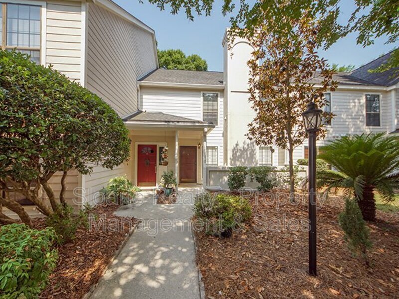 Foto principal - 352 Sandpiper Dr