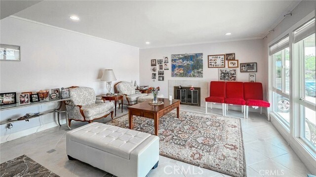 Foto del edificio - 17211 Faysmith Ave