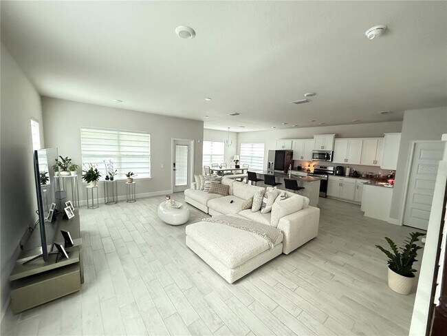 Foto del edificio - 36169 Trinity Glade Rd