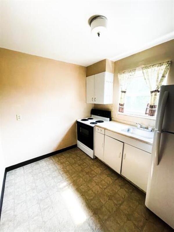 2404 Sunset Blvd, Steubenville, OH 43952 Condo for Rent in