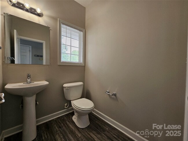 Building Photo - 8728 Arbor Creek Dr