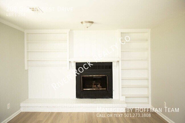 Foto del edificio - 208 Greencrest Dr