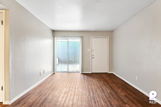 Foto del edificio - 2602 21st St N