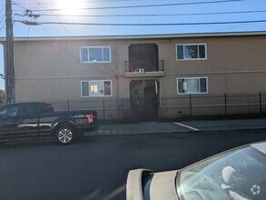 Building Photo - 7231 Lockwood St