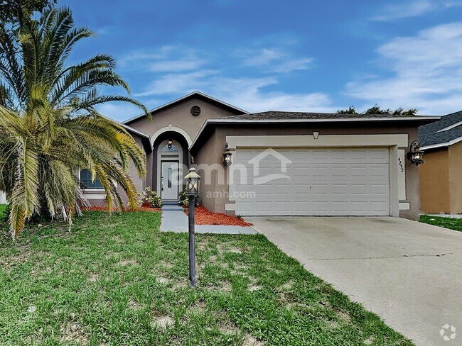 Building Photo - 4232 Pacifica Dr