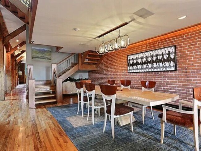 Foto del edificio - Available November 12