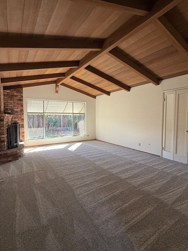 Foto del edificio - Home for the Holidays! 3 Bedroom, 2.5 Bath Single Family Home