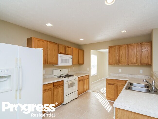 Foto del edificio - 341 Meadows Ln