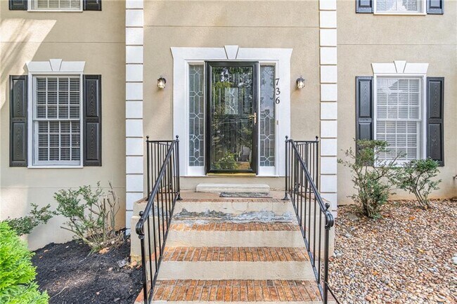 Foto del edificio - 736 Singley Dr