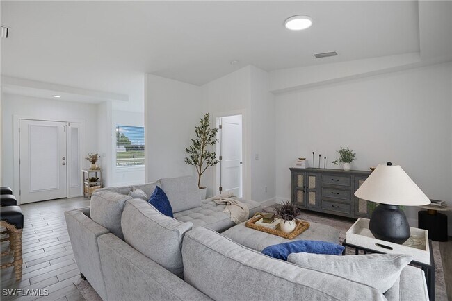 Foto del edificio - 2712 Embers Pkwy W