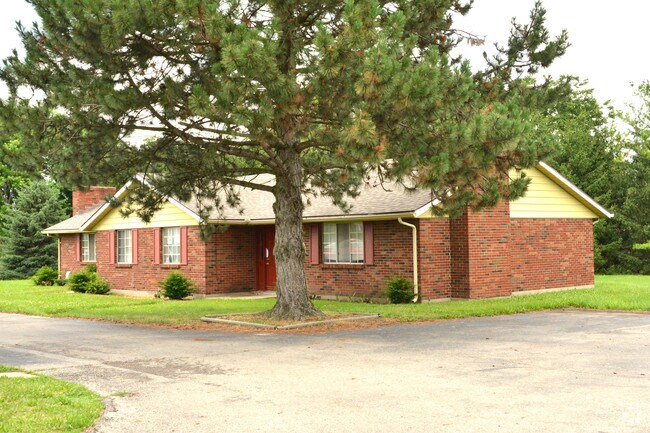 Foto del edificio - 3333 Dogwood Dr