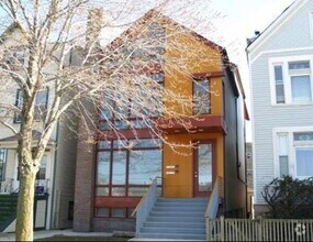 Building Photo - 1623 W Wolfram St