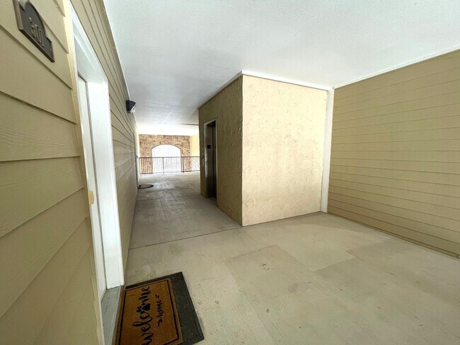 Foto del edificio - Fully-Furnished 3 Bedroom Condo in Smithton Crossing - Perfect for Traveling Professionals!
