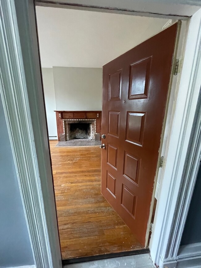 Building Photo - 60 Westerlo St