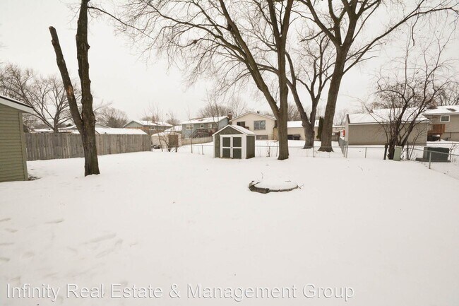 Foto del edificio - 4 br, 2 bath House - 1613 8th Ave SE