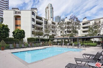 Building Photo - 2102 Century Park Ln