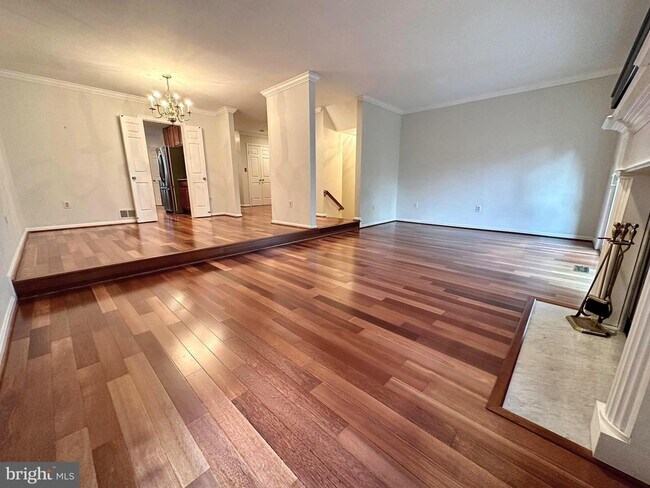 Building Photo - 9405 Odyssey Ct