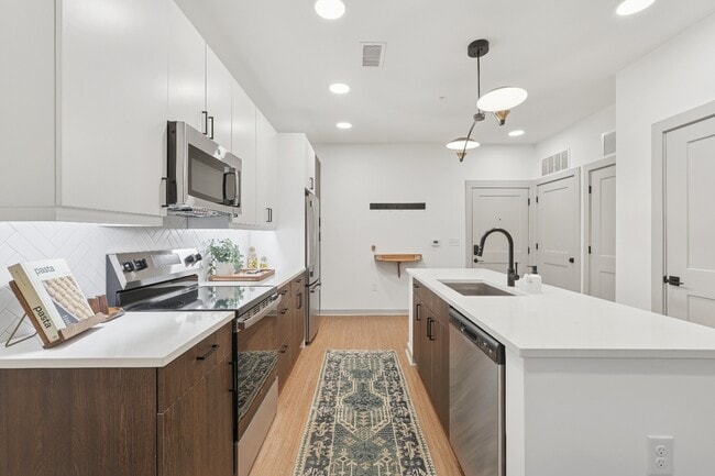 Building Photo - Wye Junction