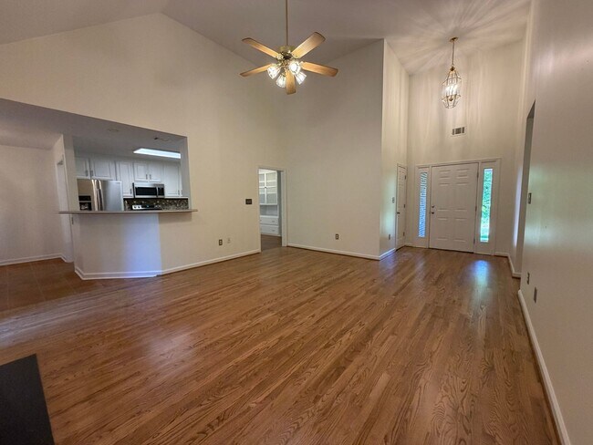 Foto del edificio - Beautiful Pet-Friendly, 3 Bedroom, 2 Bath House in Bogart, Georgia on 1-acre lot