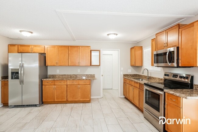 Building Photo - 7623 N 40th Dr