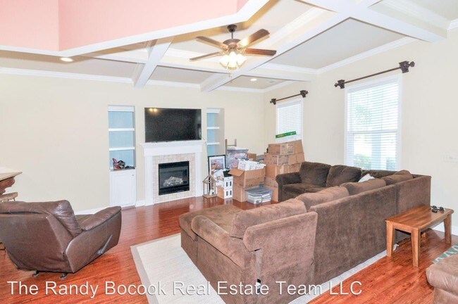 Building Photo - 4 br, 3 bath House - 310 Sunbury Dr