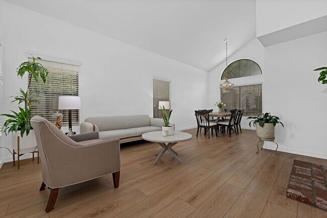 Foto del edificio - 4139 Lost Springs Dr
