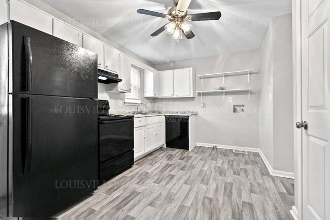 Foto del edificio - 3418 Clingstone Way