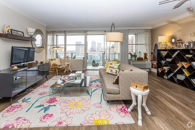 Interior Photo - 800 Towers Apartments