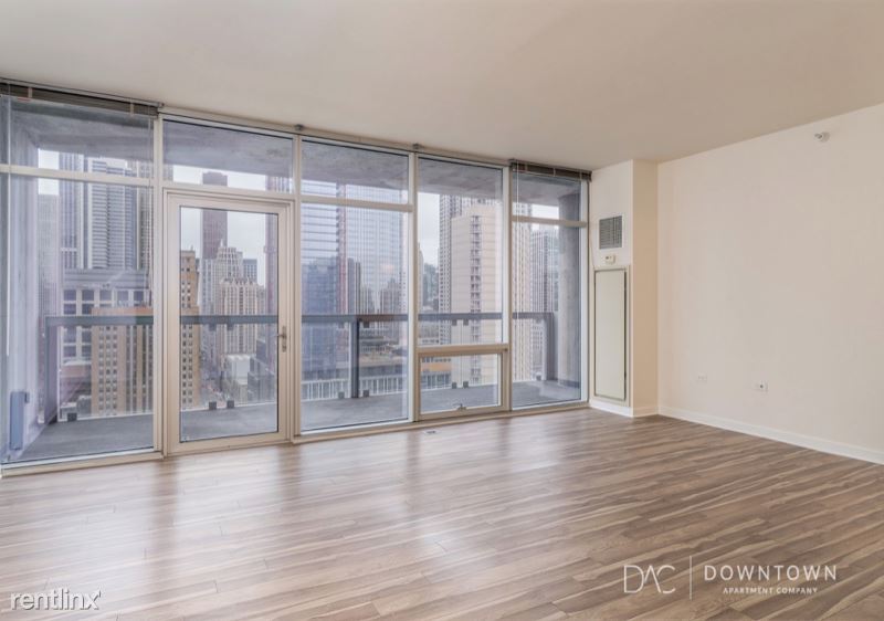 Primary Photo - 505 N LaSalle St