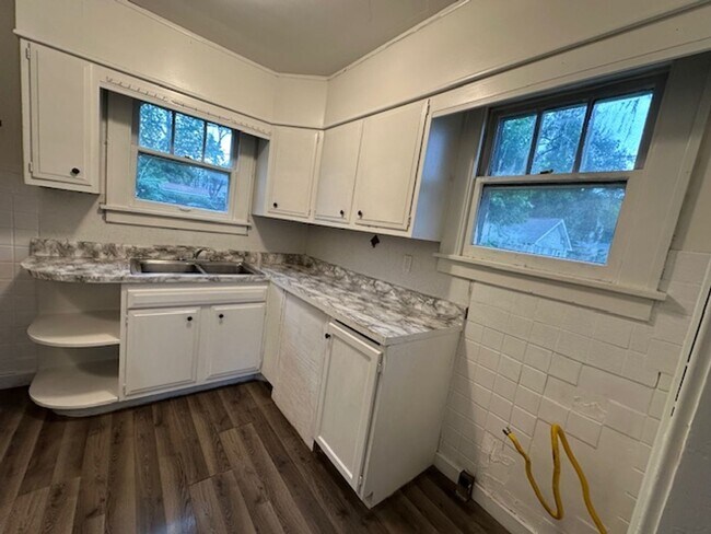 Foto del edificio - Charming 2-bedroom home located in Peoria,...