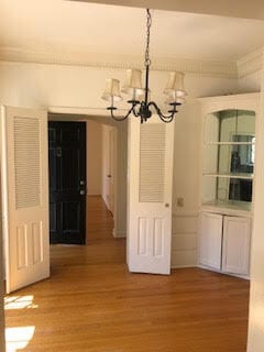 Dining room - 350 N Sycamore Ave