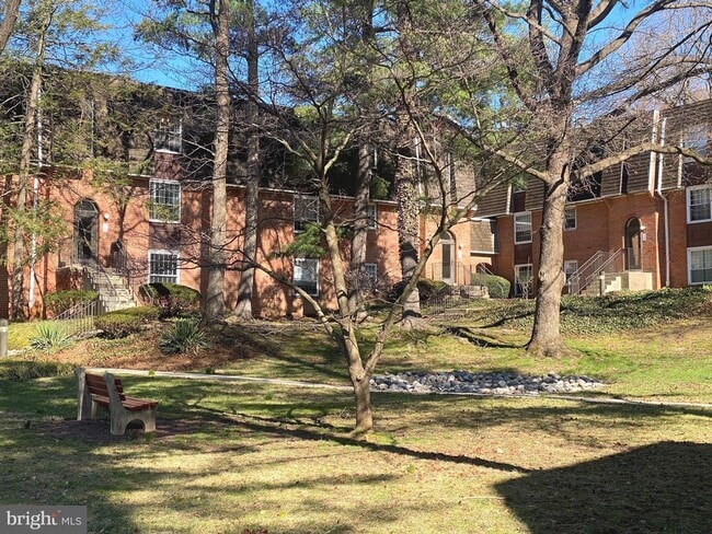 Building Photo - 4000 Gypsy Ln