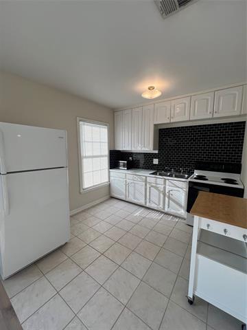 Foto del edificio - 5715 Hudson St