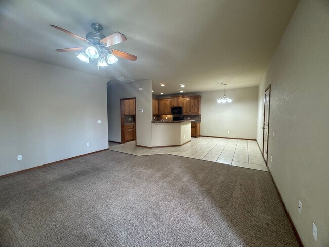 Foto del edificio - Great duplex for rent in Moore!