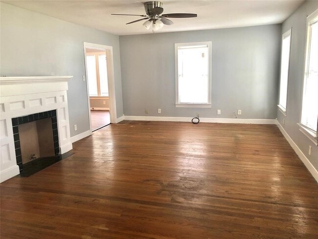 Building Photo - 1109 N Pruett St