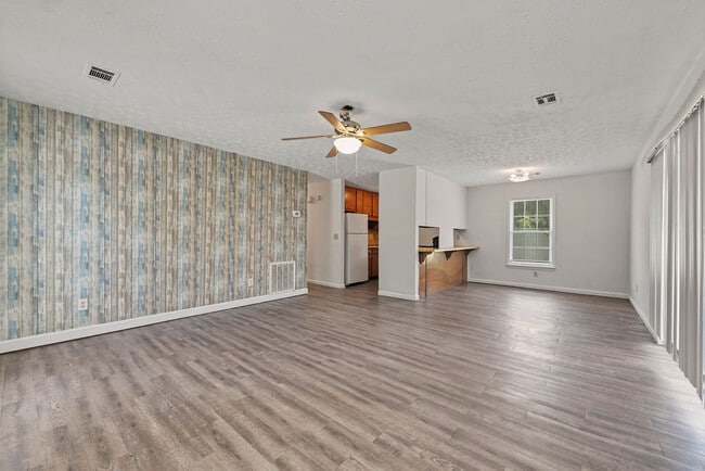 Photo - 2501 Riverchase Crossing NE (Conyers, GA) Townhome