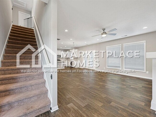 Foto del edificio - 554 Vining Ln