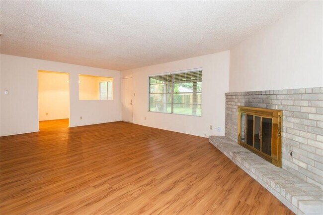 Building Photo - 2407 Burly Oak Dr