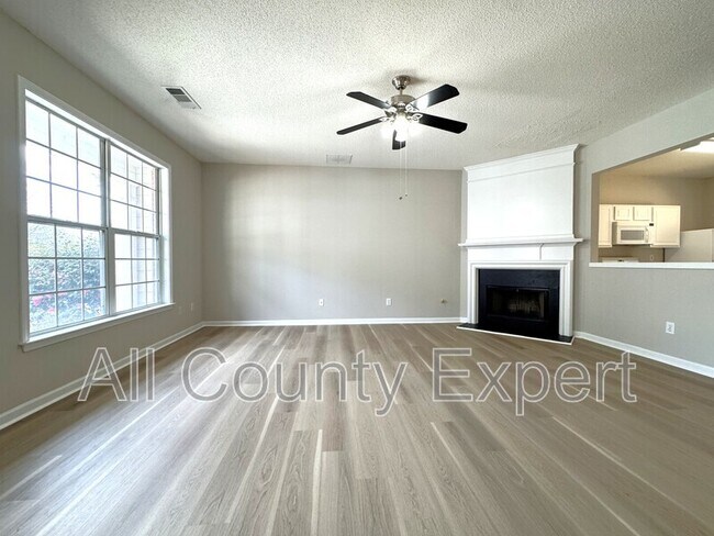 Photo - 4123 Howell Park Rd Townhome