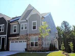 Building Photo - 2016 Chipley Dr