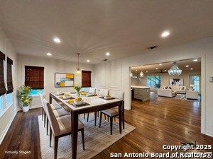 Foto del edificio - 127 Larchmont Dr