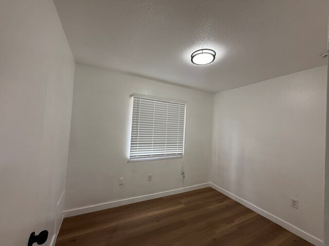 Foto del edificio - 6300 San Pedro St