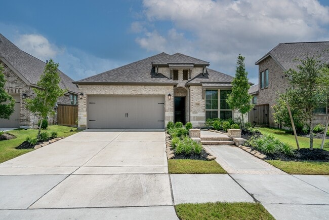 Building Photo - 15518 Lake Meridian Dr