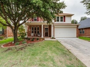 Building Photo - 8608 Davis Dr