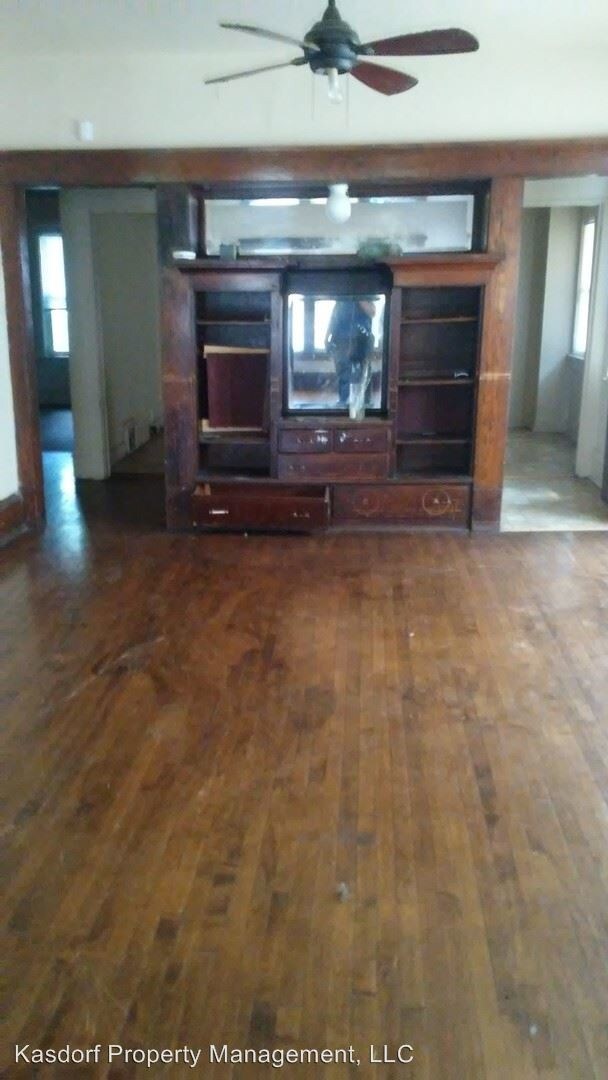 Building Photo - 4 br, 1 bath House - 2508 N 45th St